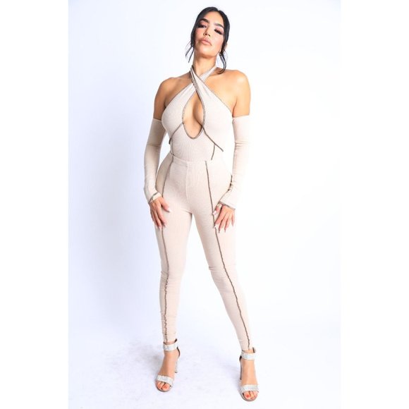 Women's Overlock Detailed Cross Halter Keyhole Neck Off The Shoulder 2 Piece Set - Picture 11 of 12